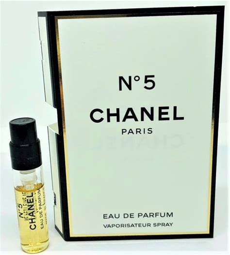 chanel no 5 tagline